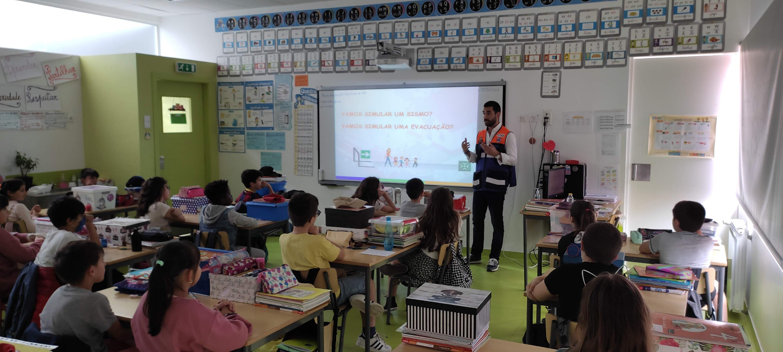 Aprende com o Perinha leva proteção civil às escolas no Bombarral