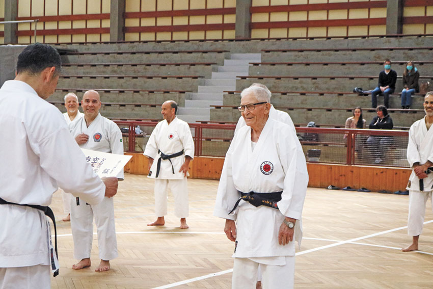 Karaté: Quando o cinto negro chega aos 88 anos
