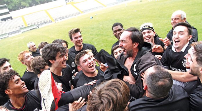 Futebol: Caldas sobe equipa B à Honra