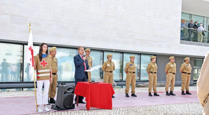 Núcleo da Cruz Vermelha condecorou voluntários