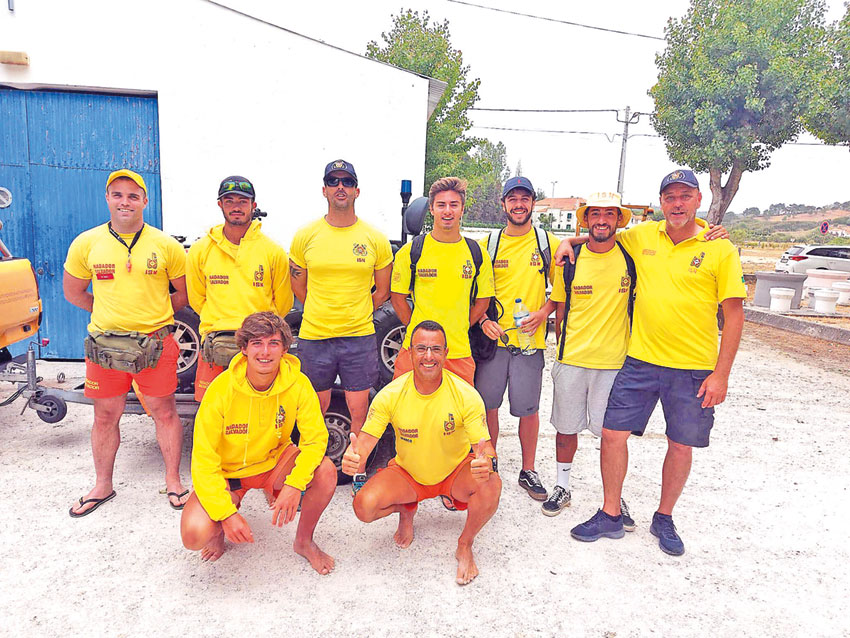 Nadadores-salvadores recebem formação em condução de moto-4