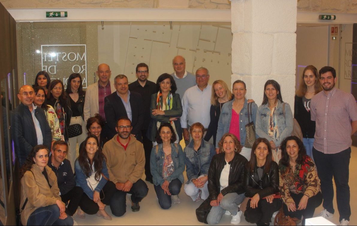 Aspiring Geoparque Oeste marca presença no encontro de geoparques em Arouca