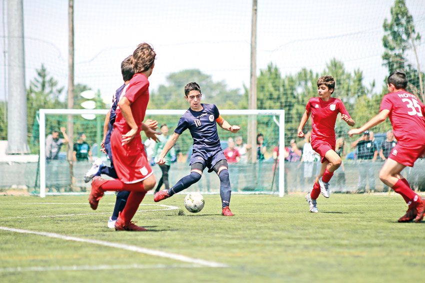 Futebol de 7: Título escapa à E. Académica na última jornada