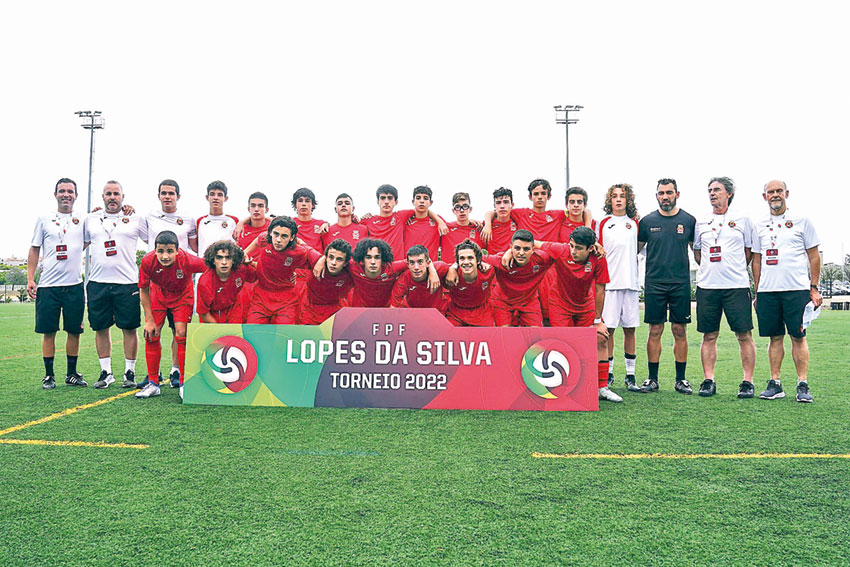 Futebol: Seleção distrital de Sub-14 disputa Liga de Ouro