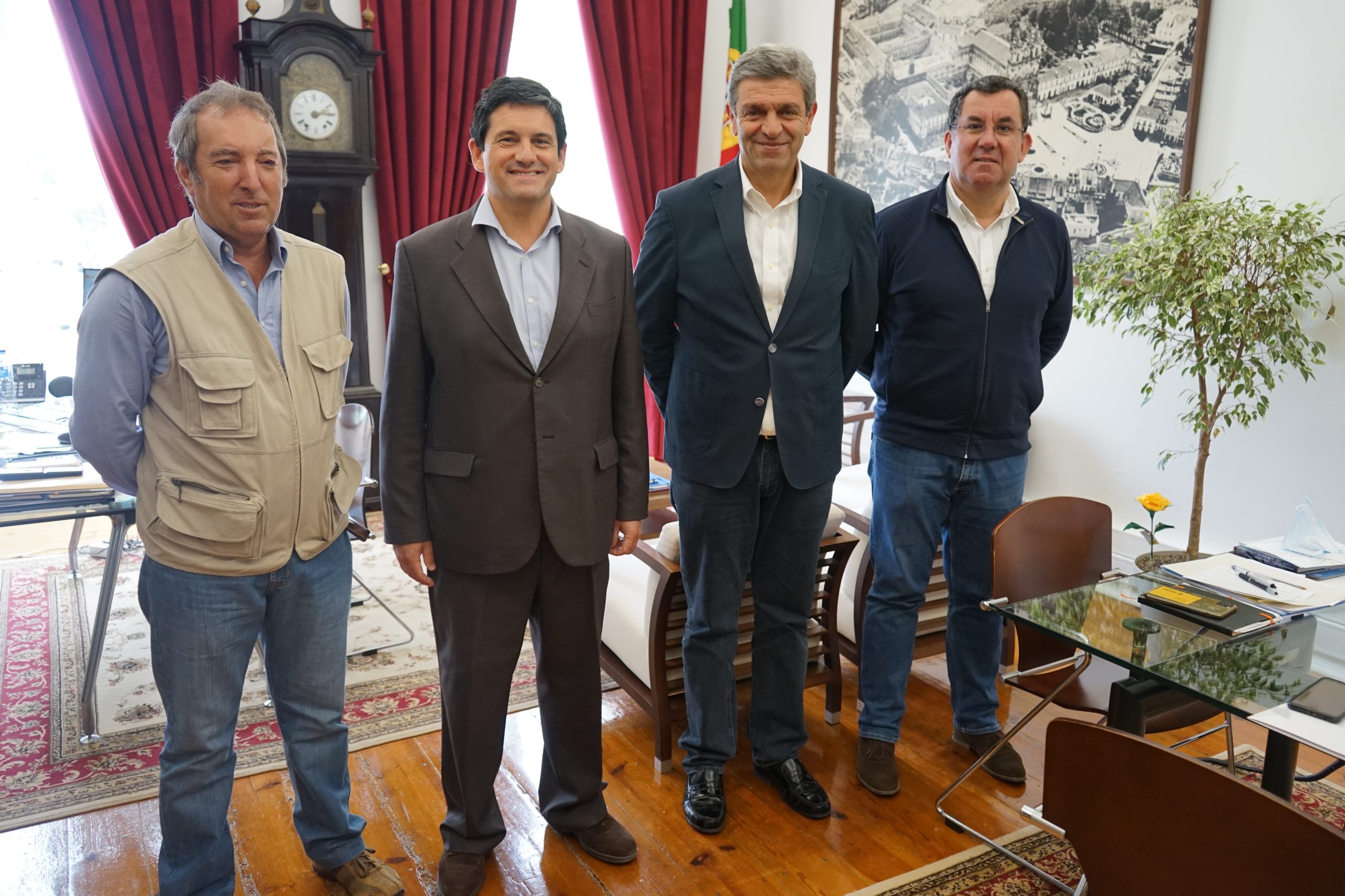 Câmara de Alcobaça estabelece parceria com INIAV