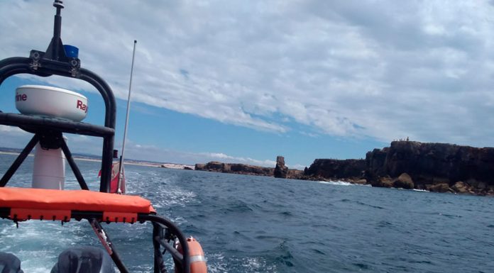 Peniche: Pescador resgatado pela Estação Salva-vidas na Papoa