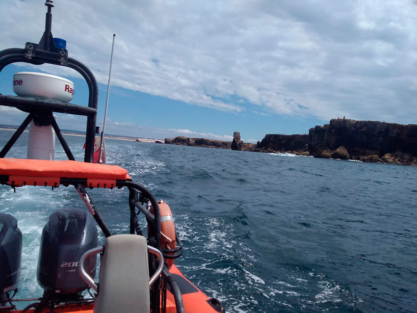 Peniche: Pescador resgatado pela Estação Salva-vidas na Papoa