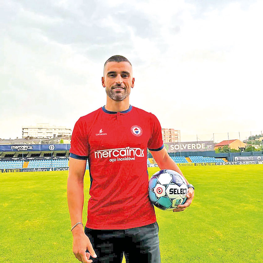 Futebol: Traquina deixa Académica e assina  pelo Trofense