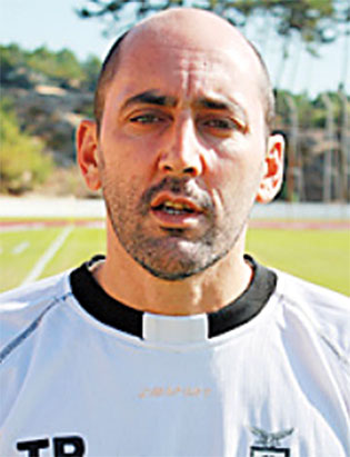 Futebol: Wilson Estrela volta ao ativo para treinar Nazarenos