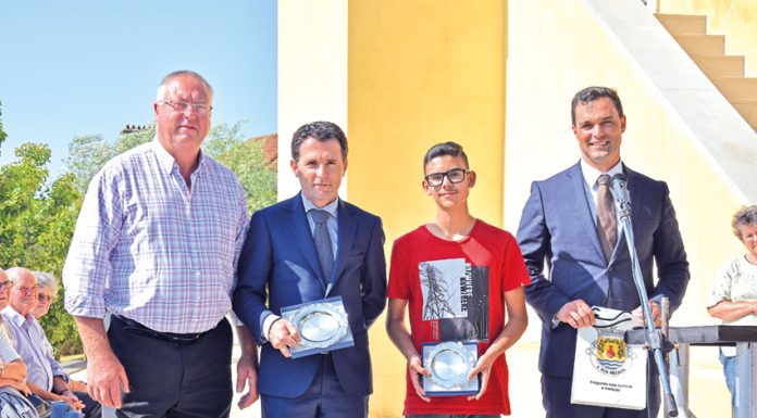 Homenagens nos 419 anos de A-dos-Negros