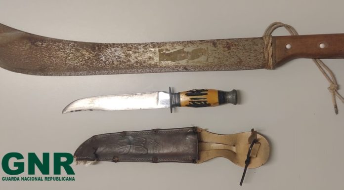 Detido por posse de armas proibidas em São Martinho do Porto