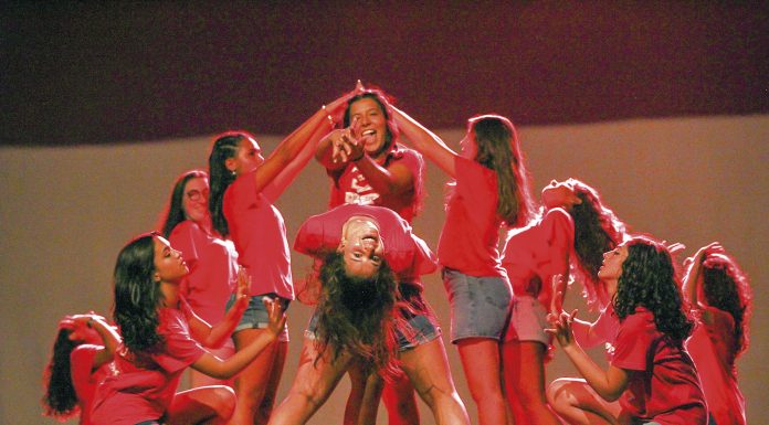 Hip-hop: Enchente no encerramento da temporada