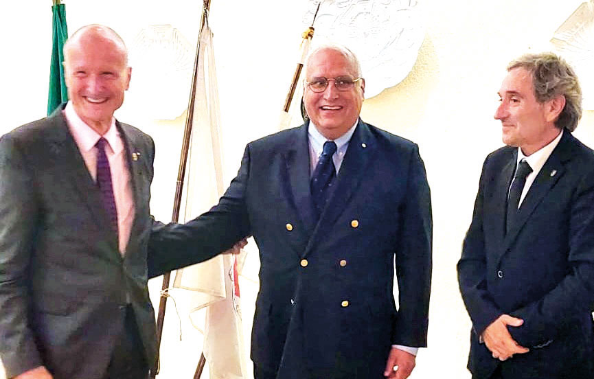 Carlos Machado assume liderança do Rotary Club das Caldas