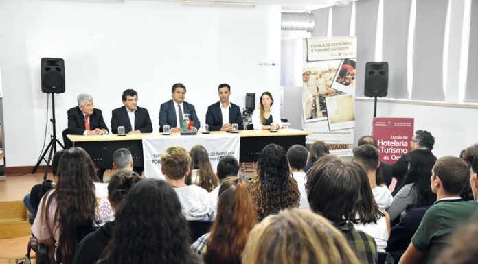 Alunos desafiados a serem os melhores profissionais possível