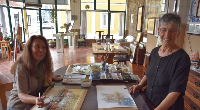 Ateliê de pintura “Aguarela” abre portas a autores