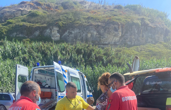 Duas pessoas arrastadas por onda na Praia da Légua foram auxiliadas no local