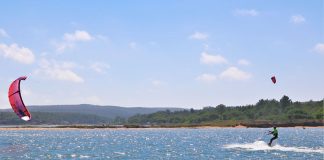 Lagoa de Óbidos é um paraíso para kite e windsurf