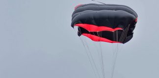 Nazaré: Resgatado praticante de base jumping em arriba