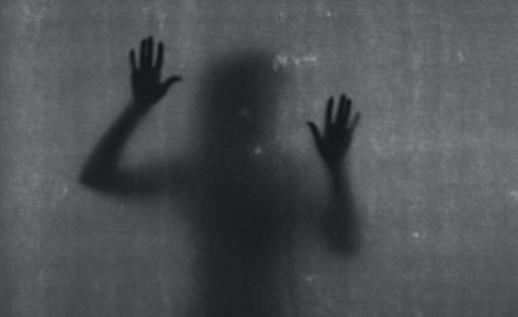 Casal detido por abuso sexual de menor