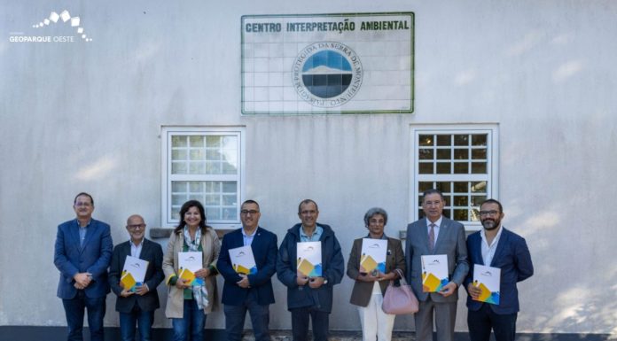 Municípios assinam Carta de Compromisso para defesa do património geológico do Geoparque Oeste