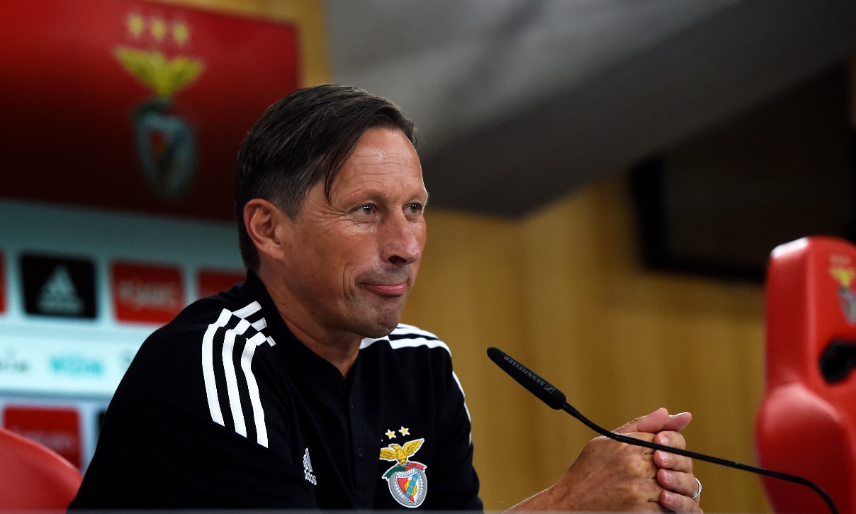 Roger Schmidt diz que analisou o Caldas como havia analisado o PSG