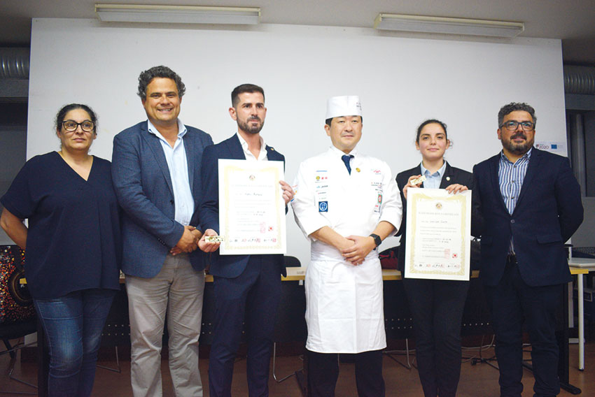 Embaixador japonês do sushi  no mundo deu formação na EHTO