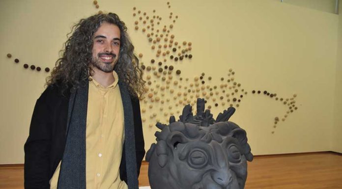 Ceramista Filipe Faleiro mostra “Partes de Mim” na galeria da CCC