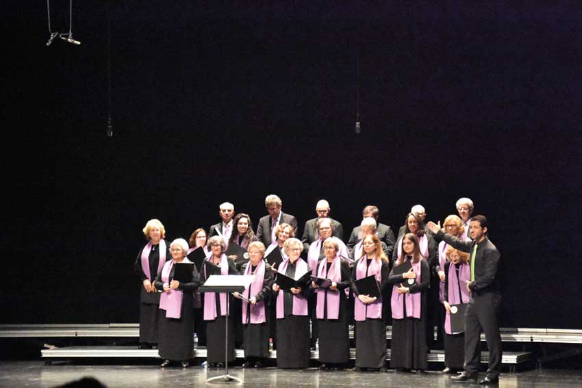 Música: Encontro de Coros decorre no domingo no Bombarral