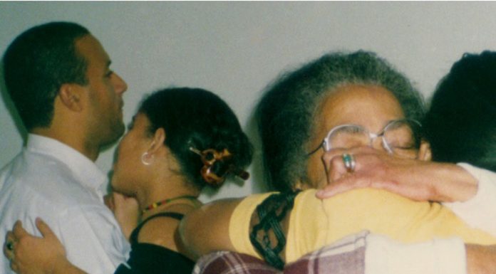 Alunos da ESAD presentes em vários festivais de cinema Documentário sobre Angola foi o vencedor do Festival de Cinema Universitário