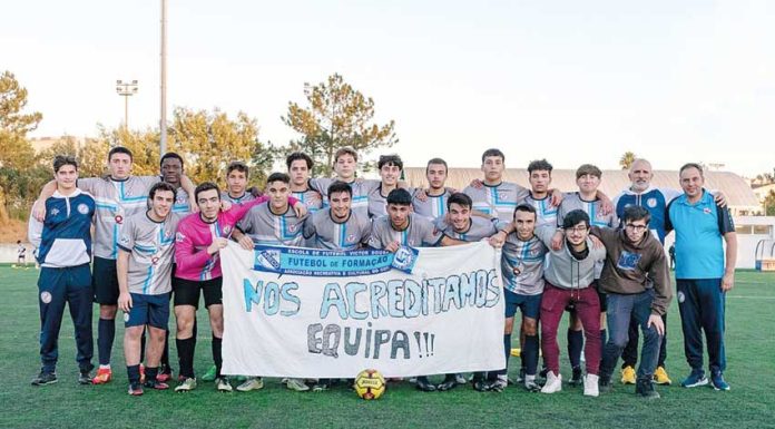 Futebol: Juniores da Areco eliminam líder da Honra