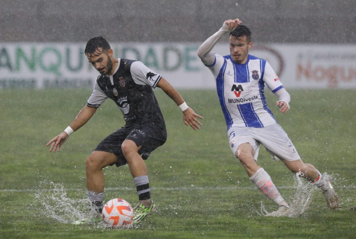 Liga 3: Caldas recupera de 0-2 e empata no primeiro jogo do ano