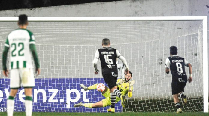 Futebol: “Batalha” intensa com o Vitória… deu empate