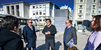 Autarcas das Caldas vão ao Parlamento e apresentam dossier para o novo Hospital