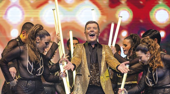 João Baião traz “Monólogos da Vacina” ao CCC e esgota sessões