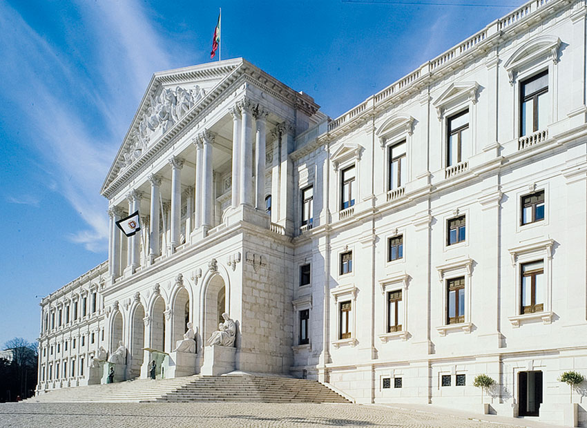 Deputados defendem Hospital nas Caldas na Assembleia da República