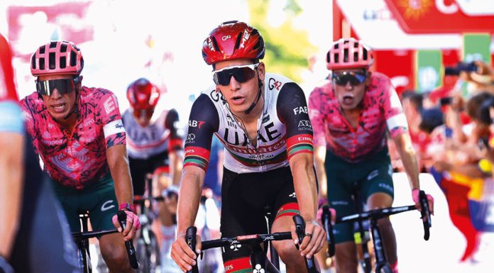 Volta ao Algarve: João Almeida é segundo no Alto do Malhão