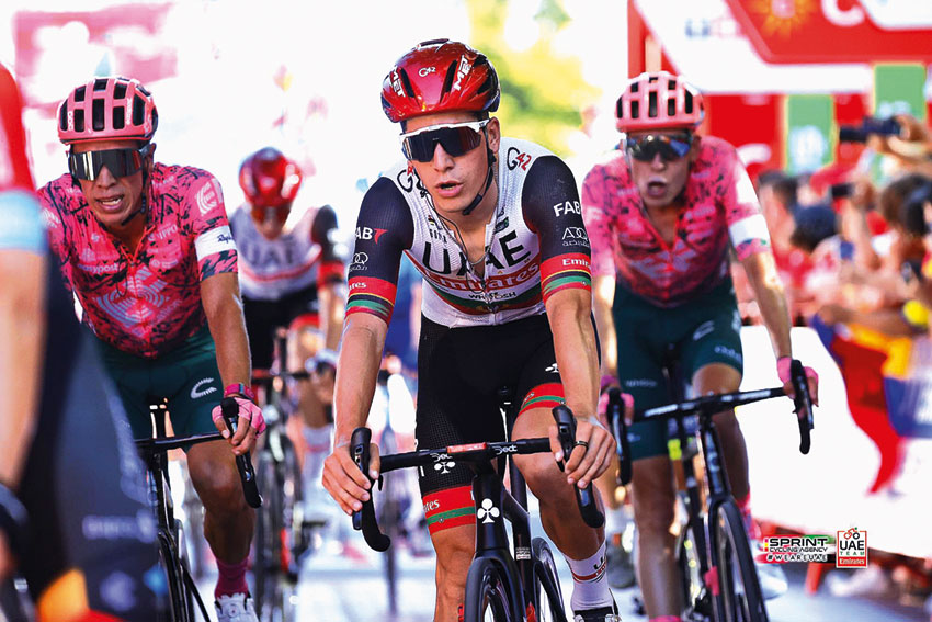 Ciclismo: João Almeida lidera a UAE no regresso à competição em estradas nacionais
