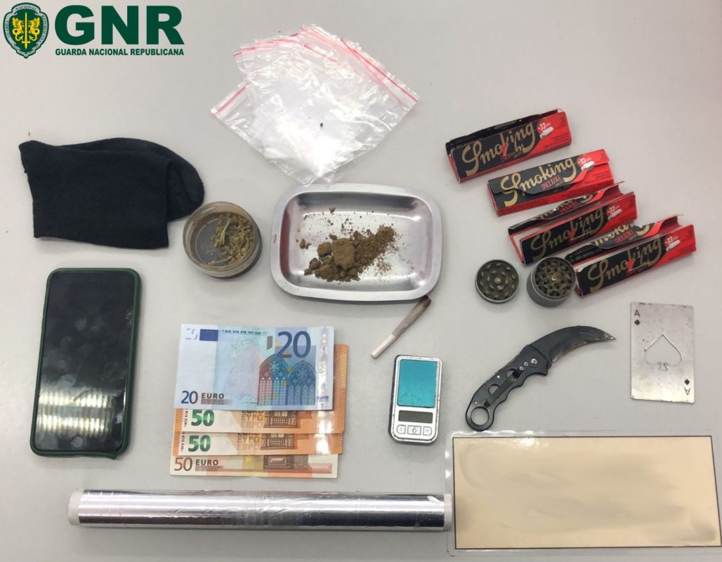 Detido em Ferrel por tráfico de droga e posse de arma