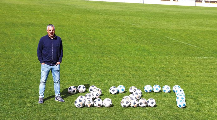 José Vala torna-se o técnico com mais jogos pelo Caldas