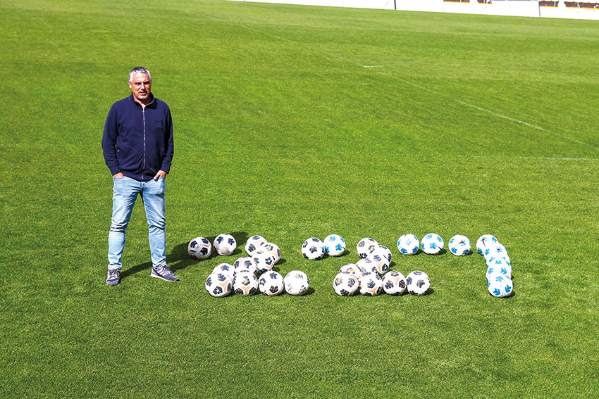 José Vala torna-se o técnico com mais jogos pelo Caldas