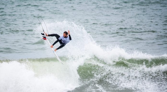 Meo Rip Curl Pro Portugal arrancou hoje em Peniche com grande espetáculo