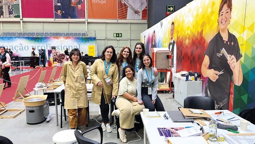 Formandas do Cencal arrecadaram três medalhas no Worldskills
