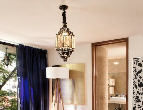 Dicas de como Escolher e Decorar sua Mesa de Jantar Ideal