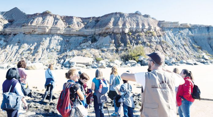 A Geologia do aspiring Geoparque Oeste