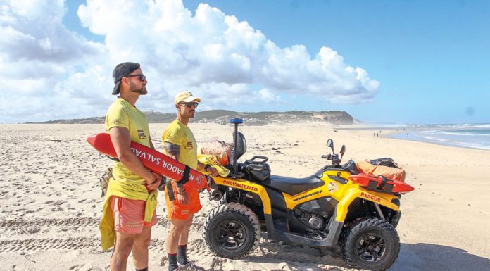 Praias da Foz do Arelho têm vigilância garantida até ao verão