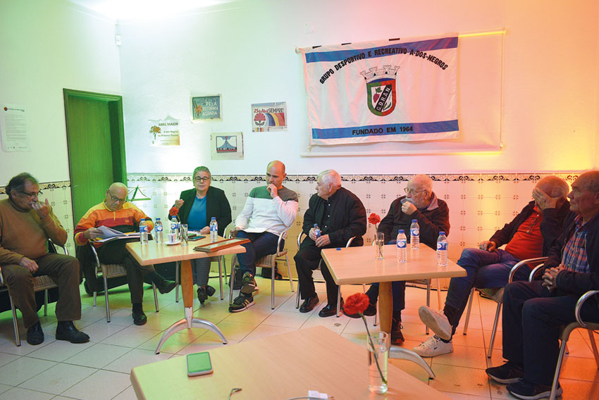 Habitantes de A-dos-Negros recordaram os tempos que circundaram o 25 de Abril