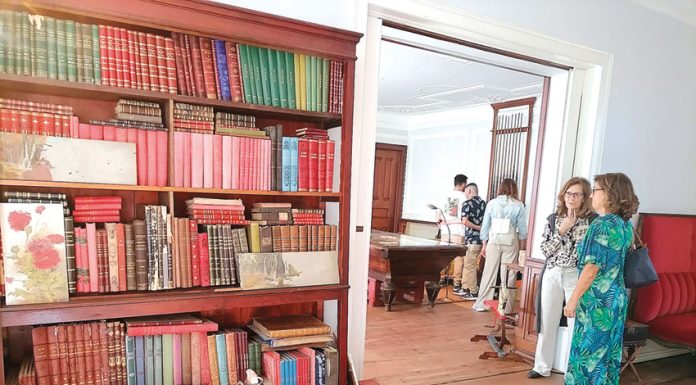 Já abriu a biblioteca da Quinta das Cerejeiras