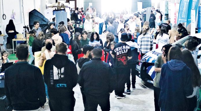 Primeira Feira do Ensino e Formação da Gazeta recebeu mais de mil estudantes