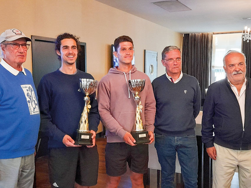 Ténis: Martim Simões e Ashlei Simes venceram