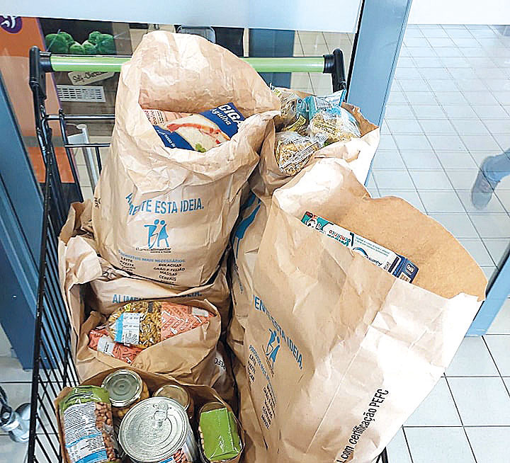 Perto de 44 mil quilos de bens recolhidos para o Banco Alimentar